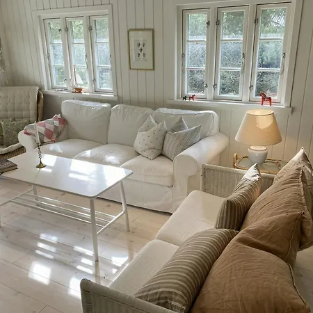 Relaxed Summer House By The North Sea * Blokhus