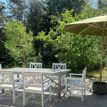 Relaxed Summer House By The North Sea *