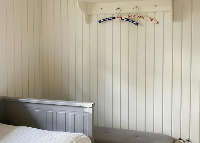 Relaxed Summer House By The North Sea *